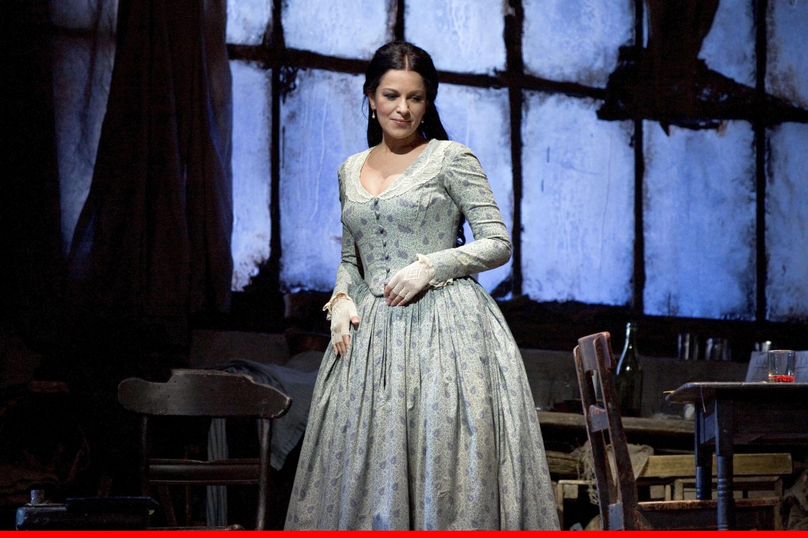 Angela Gheorghiu a debutat în rolul „Charlotte” din opera „Werther”