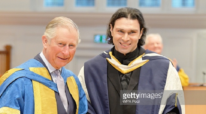 Dirijorul Vladimir Jurowski a fost decorat de Prinţul Charles