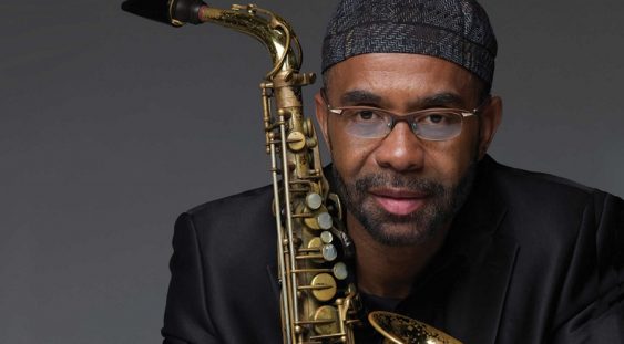 Legendarul saxofonist KENNY GARRETT revine la Sala Radio