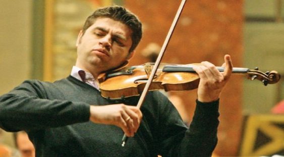 Remus Azoiței, profesor de vioară la Academia Regală din Londra, concertează la Sibiu