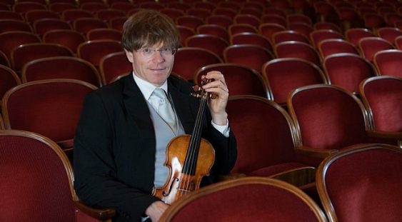 Concertmaestrul Filarmonicii din Viena prima dată pe scenele din România
