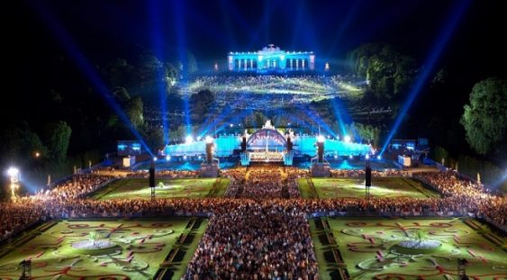 Vienna Summer Night Concert, transmis în București