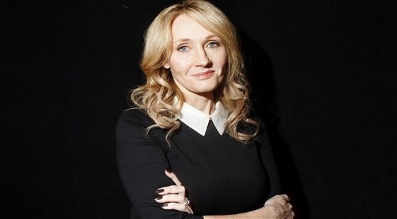 J.K. Rowling: „Nu cred ca mi-am dorit vreodată mai mult ca acum să existe magie”