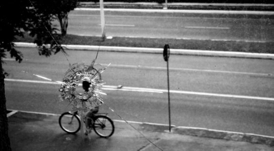 Expoziţia de fotografie de stradă „World in Streets”