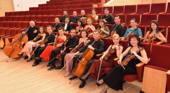 Două concerte susținute de Camerata Kronstadt