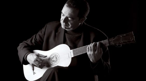 Xavier Díaz-Latorre concertează la Festivalul de Muzică Veche București
