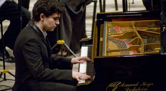 Pianistul Ingmar Lazar revine la Bucureşti