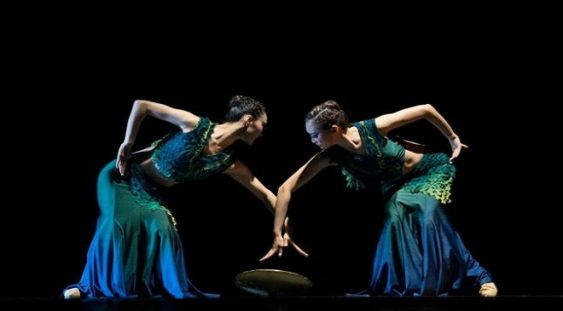 Turneu al prestigioasei Academii de dans din Beijing, în România