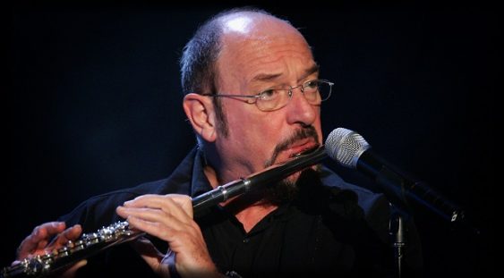 Ian Anderson readuce în România hit-urile legendarei formații Jethro Tull