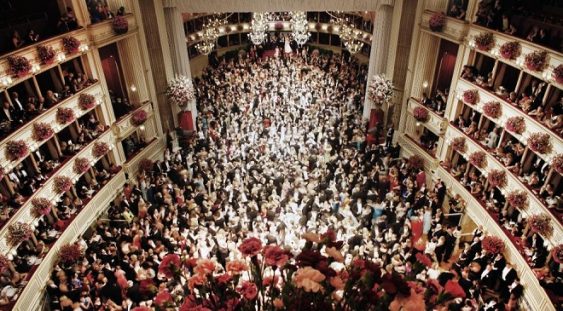 Muzică, tiare si dans la Balul Operei de stat din Viena