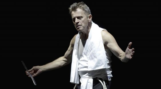 Celebrul dansator şi coregraf Mikhail Baryshnikov participă la Festivalul Internaţional de Teatru de la Sibiu