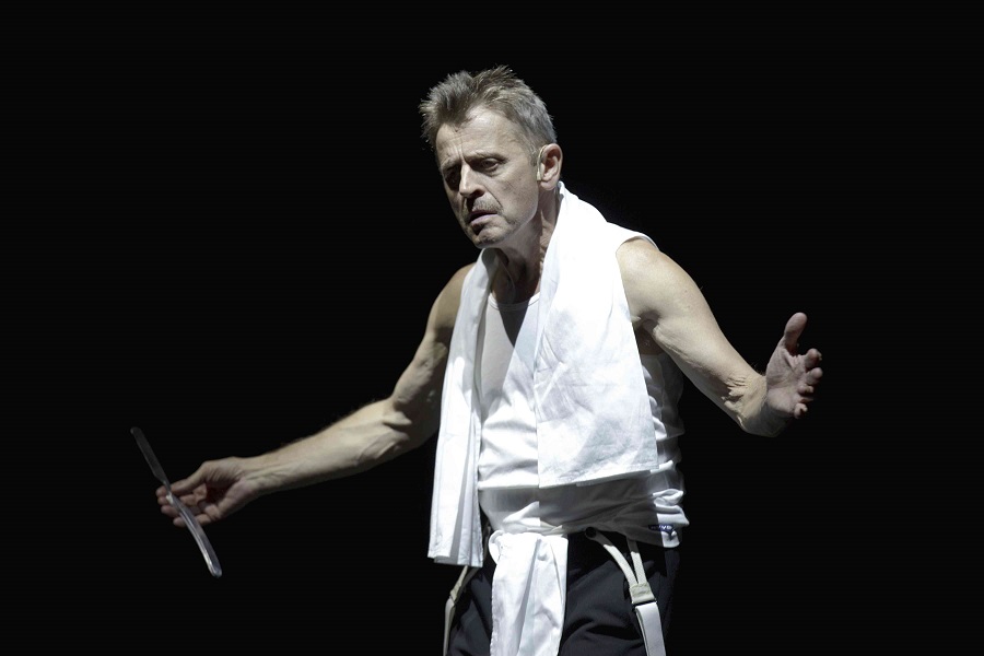 Celebrul dansator şi coregraf Mikhail Baryshnikov participă la Festivalul Internaţional de Teatru de la Sibiu