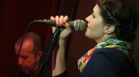 Nadia Trohin concertează alături de Big Bandul Radio