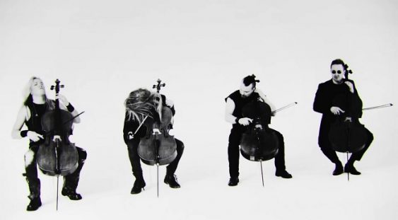 Formația Apocalyptica se întoarce în România pentru a interpreta melodii Metallica la patru violoncele