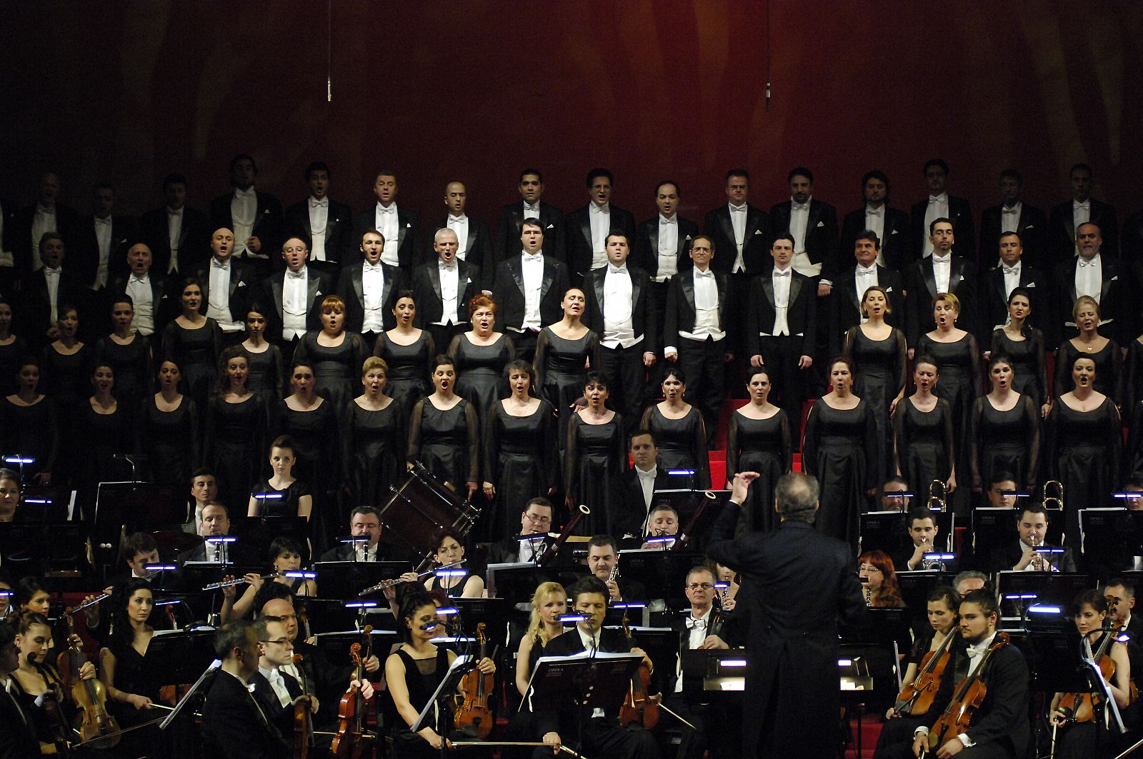 „Recviemul“ de Verdi se cântă în Joia Mare la Opera Naţională Bucureşti