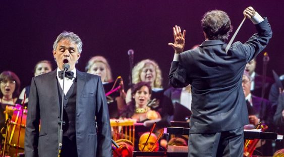 Tenorul Andrea Bocelli și naistul Gheorghe Zamfir, în duet la București și Cluj-Napoca