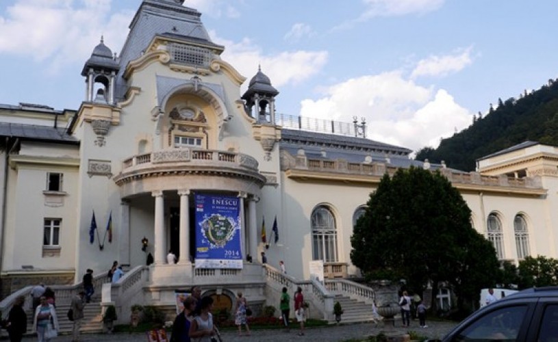 Festivalul Internaţional “Enescu şi muzica lumii”, la Sinaia