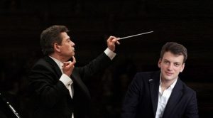  Dirijorul Christian Badea conduce spectacolul 'Turandot', la Buenos Aires