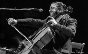  Violoncelistul Adrian Naidin revine în forță la TNB
