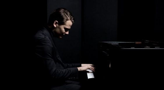Tânărul pianist Andrei Gologan a concertat la St Martin-in-the-Fields