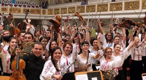 Orchestra Română de Tineret – 10 ani de succes pe scenele din România şi Europa