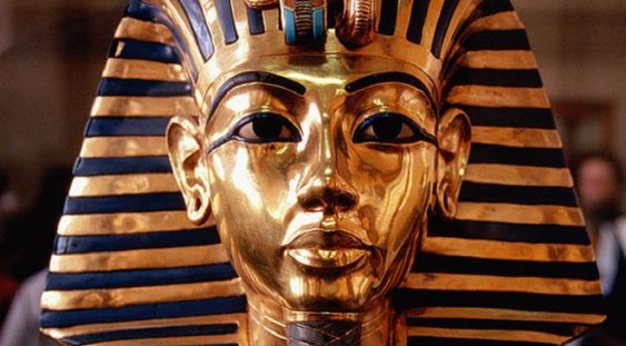 Celebra mască a lui Tutankhamon, într-o expoziţie la Biblioteca Naţională a României