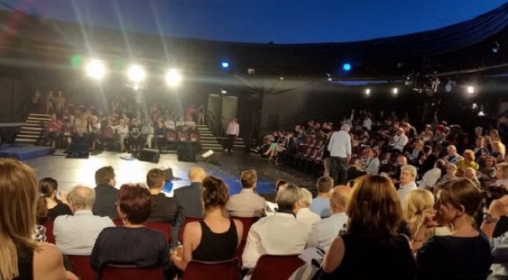 Noua sală de spectacole în aer liber de la Teatrul Naţional Bucureşti a fost inaugurată