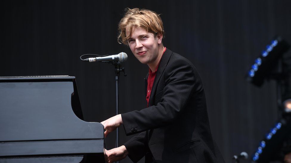 Britanicul Tom Odell cântă la Arenele Romane din Bucureşti