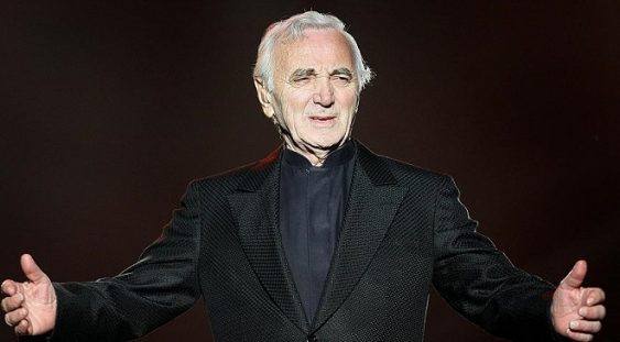 Charles Aznavour a murit la vârsta de 94 de ani