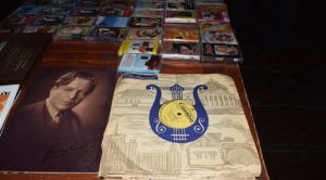  Primul disc înregistrat în România şi prima producţie de casete audio, într-o expoziţie Electrecord
