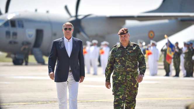 Generalul Nicolae Ciucă revine la șefia Armatei după ce Klaus Iohannis a câștigat procesul cu Ministerul Apărării