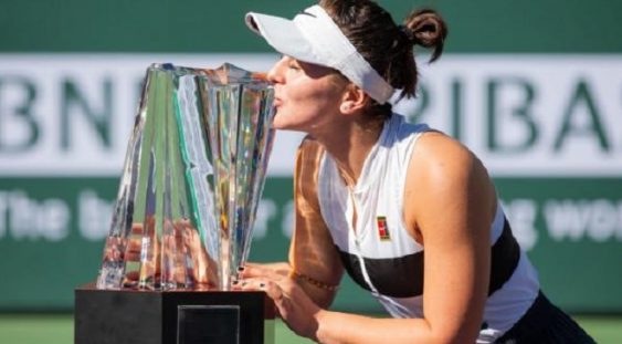 Bianca Andreescu, campioană la Toronto după ce Serena Williams s-a retras în primul set