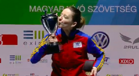 Medalie de aur pentru românca Ana Maria Popescu, la Grand Prixul de spadă de la Budapesta