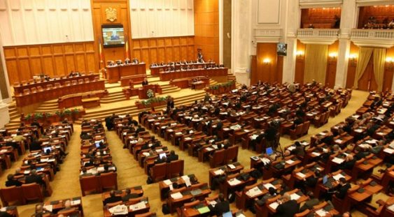 Comisia Iordache se reunește astăzi. Vrea să treacă prin procedură de urgență în Parlament modificarea codurilor penale