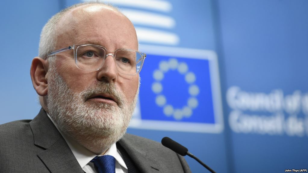 Timmermans: Avertizez Guvernul României să nu întreprindă acţiuni care să afecteze sistemul judiciar