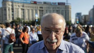 rebe-300x169 Victor Rebengiuc, la protestul actorilor: Au făcut doi golani un program de guvernare și, iacătă, falimentul e aici