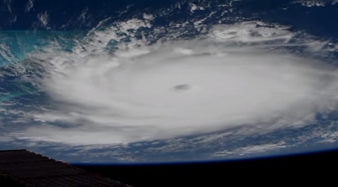 VIDEO | Uraganul Dorian a provocat dezastru în Bahamas. În SUA, guvernatorul Floridei a decretat stare de urgenţă