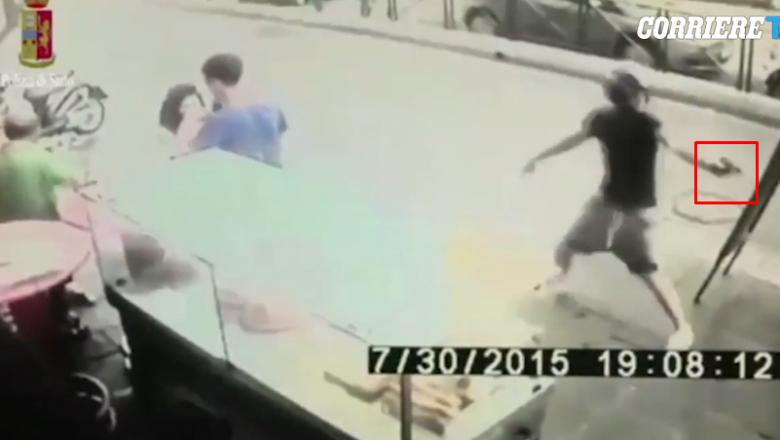 Copiii asasini crescuți de Mafie terorizează Italia. Și copii români au aderat la fenomenul Baby Gang