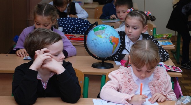 Italia va include studiul schimbărilor climatice ca materie obligatorie la şcoală