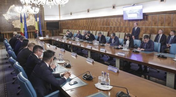 Guvernul adoptă astăzi rectificarea bugetară. Deficitul pentru anul 2019 va fi majorat de la 4,3% la 4,4%