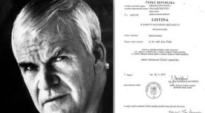  Scriitorul Milan Kundera şi-a recăpătat după 40 de ani cetăţenia cehă