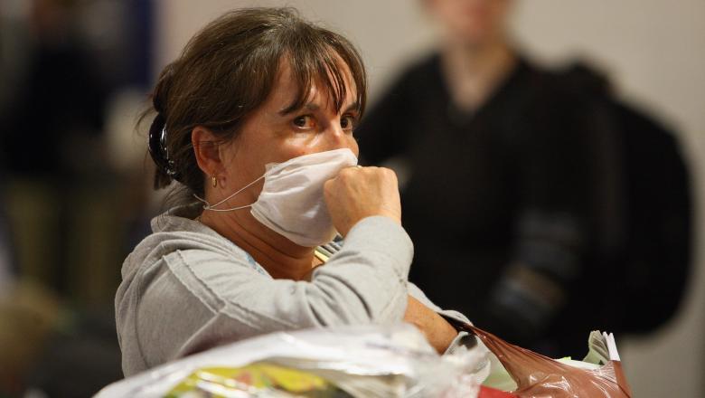 Legea carantinării şi izolării intră de marţi în vigoare
