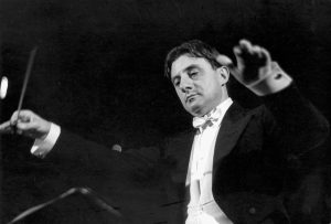 John-Barbirolli-1947-300x203 John-Barbirolli-1947