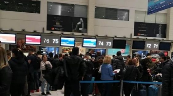 Zborurile din și către Regatul Unit au fost suspendate în România