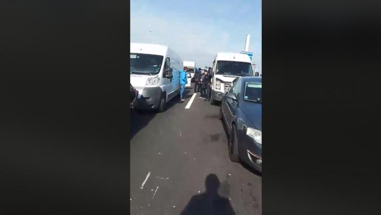 Peste 3.500 de români blocați la granița dintre Austria și Ungaria
