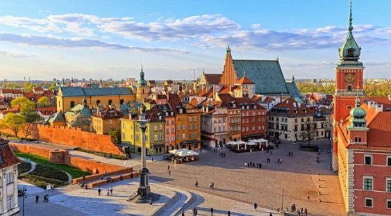 Polonia începe repornirea graduală a economiei