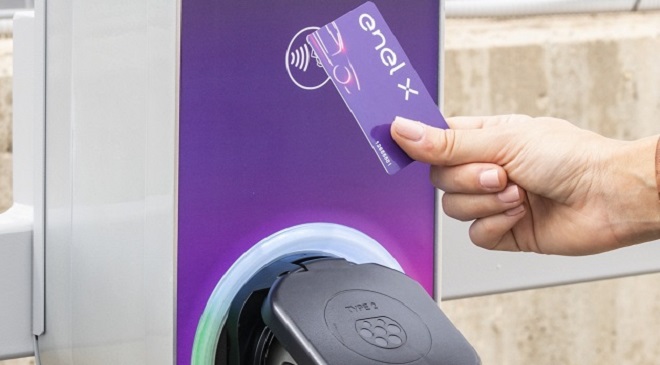 Enel X și-a triplat rețeaua de încărcare a vehiculelor electrice în Europa