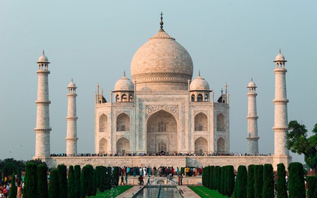 Taj Mahal păstrează porțile închise în timp ce India devine a treia cea mai afectată țară din lume de pandemia COVID-19