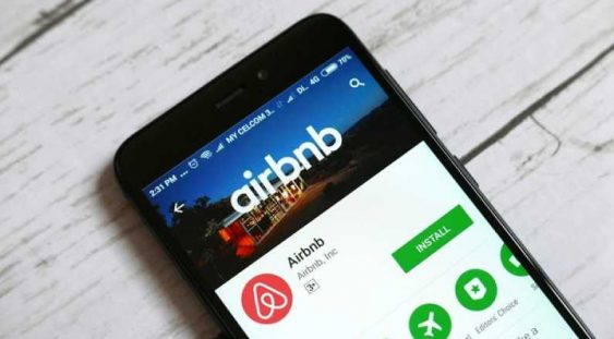 Airbnb a început oficial procedura de listare la bursă