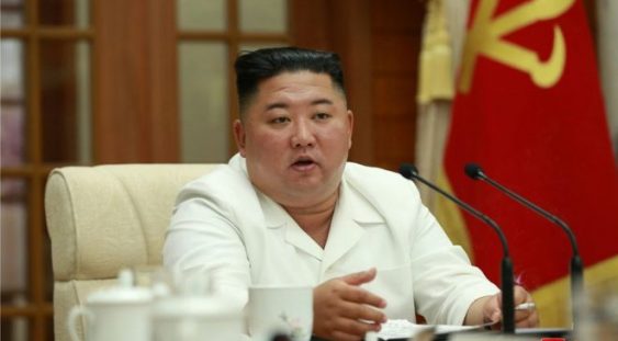 Gest fără precedent: Kim Jong-un își cere scuze pentru uciderea unui oficial sud-coreean